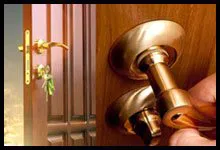Golden Locksmith Services Portland, OR 503-610-9268 logo-image - abt-res-01